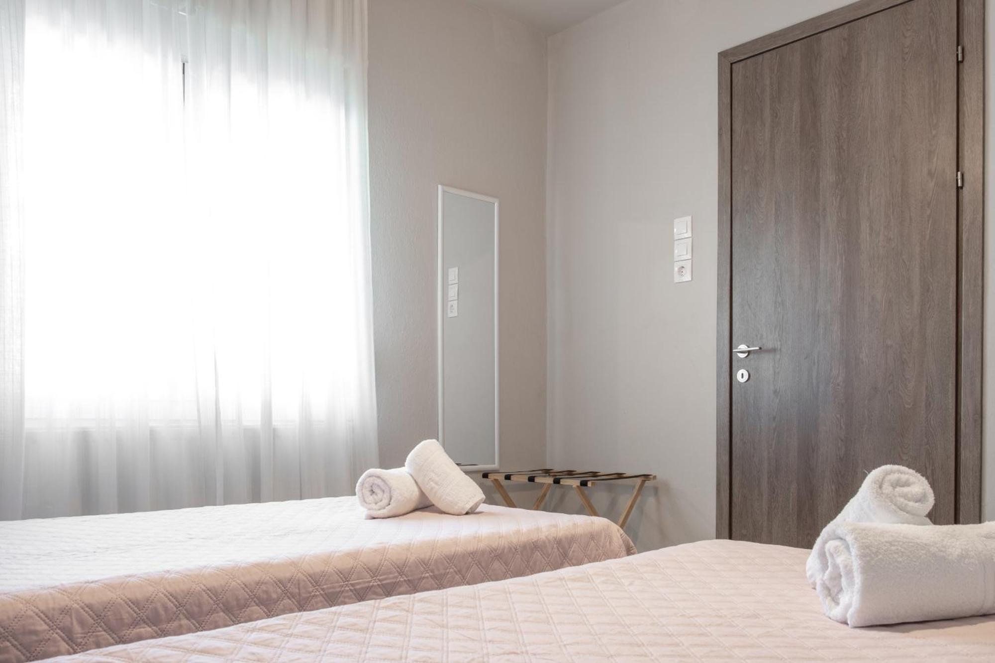 Chara'S Luxury Home Калампака Екстериор снимка